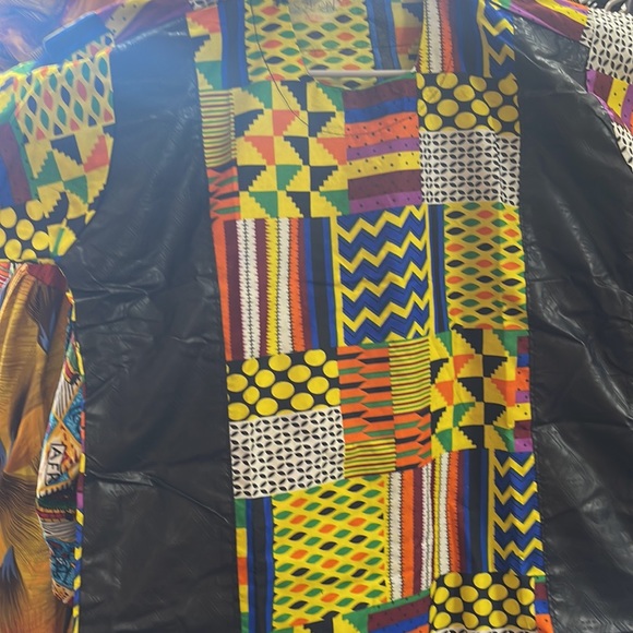 African clothing for men Danshiki top African men attire - Picture 6 of 6